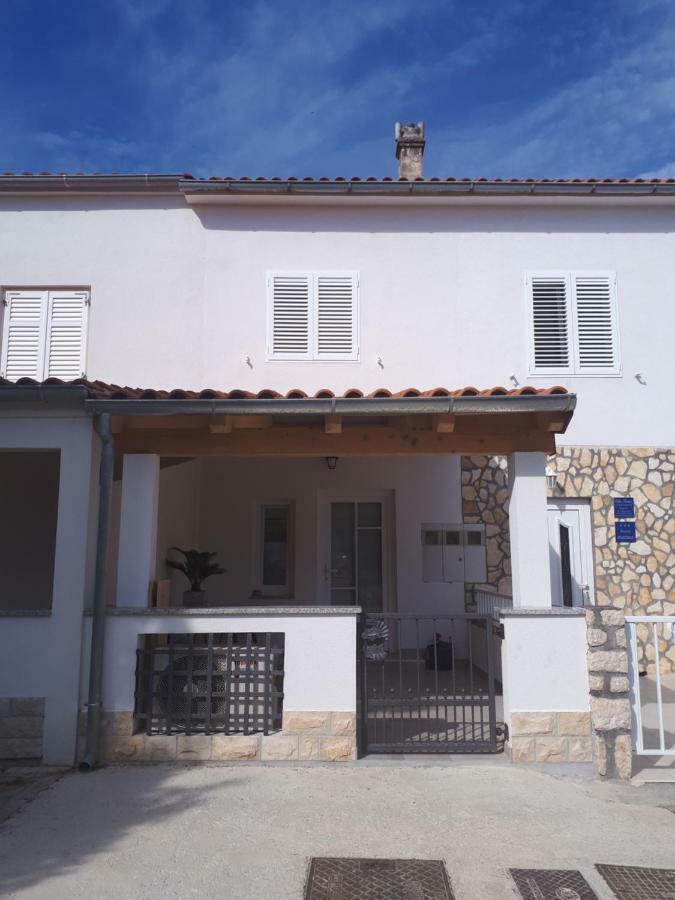 Kuca Za Odmor Pende Villa Banjol Exterior foto