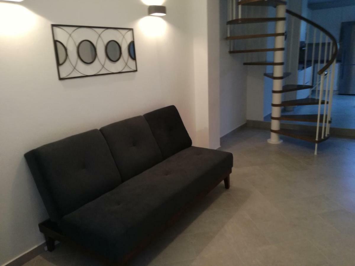 Kuca Za Odmor Pende Villa Banjol Exterior foto